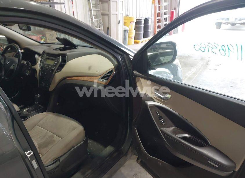 Photo 5 of 2013 Hyundai Santa FE SPORT (VIN 5XYZU3LB7DG019820)