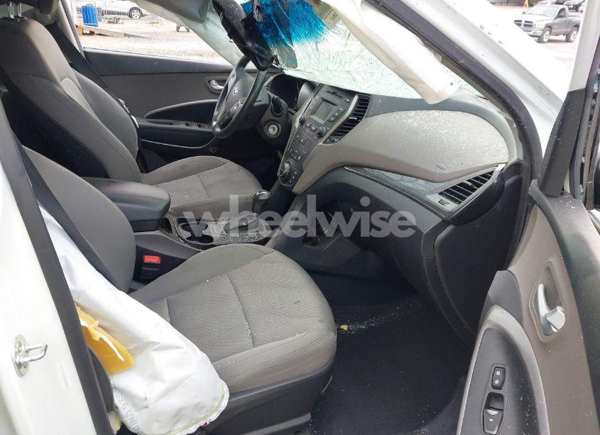 Photo 5 of 2014 Hyundai Santa FE SPORT 2.4L (VIN 5XYZU3LB7EG229058)