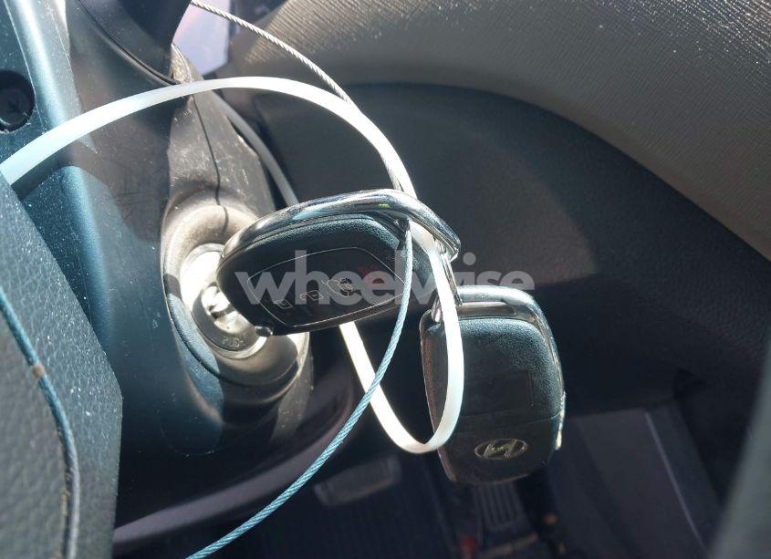 Photo 11 of 2016 Hyundai Santa FE SPORT 2.4L (VIN 5XYZU3LB7GG355150)