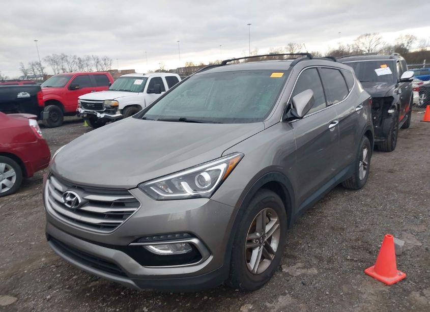 Photo 2 of 2017 Hyundai Santa FE SPORT 2.4L (VIN 5XYZU3LB7HG390272)