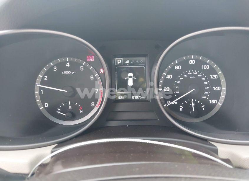 Photo 7 of 2017 Hyundai Santa FE SPORT 2.4L (VIN 5XYZU3LB7HG421164)