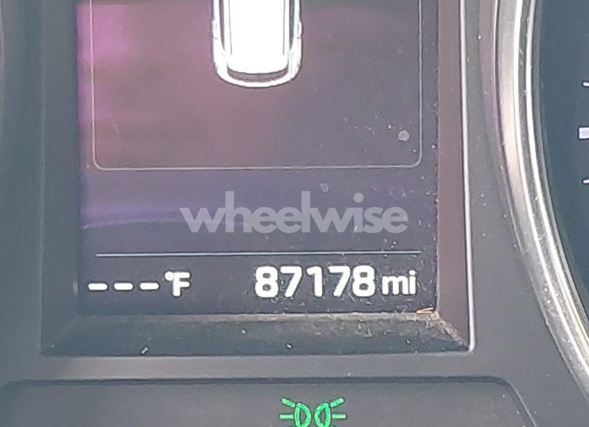 Photo 15 of 2017 Hyundai Santa FE SPORT 2.4L (VIN 5XYZU3LB7HG425313)