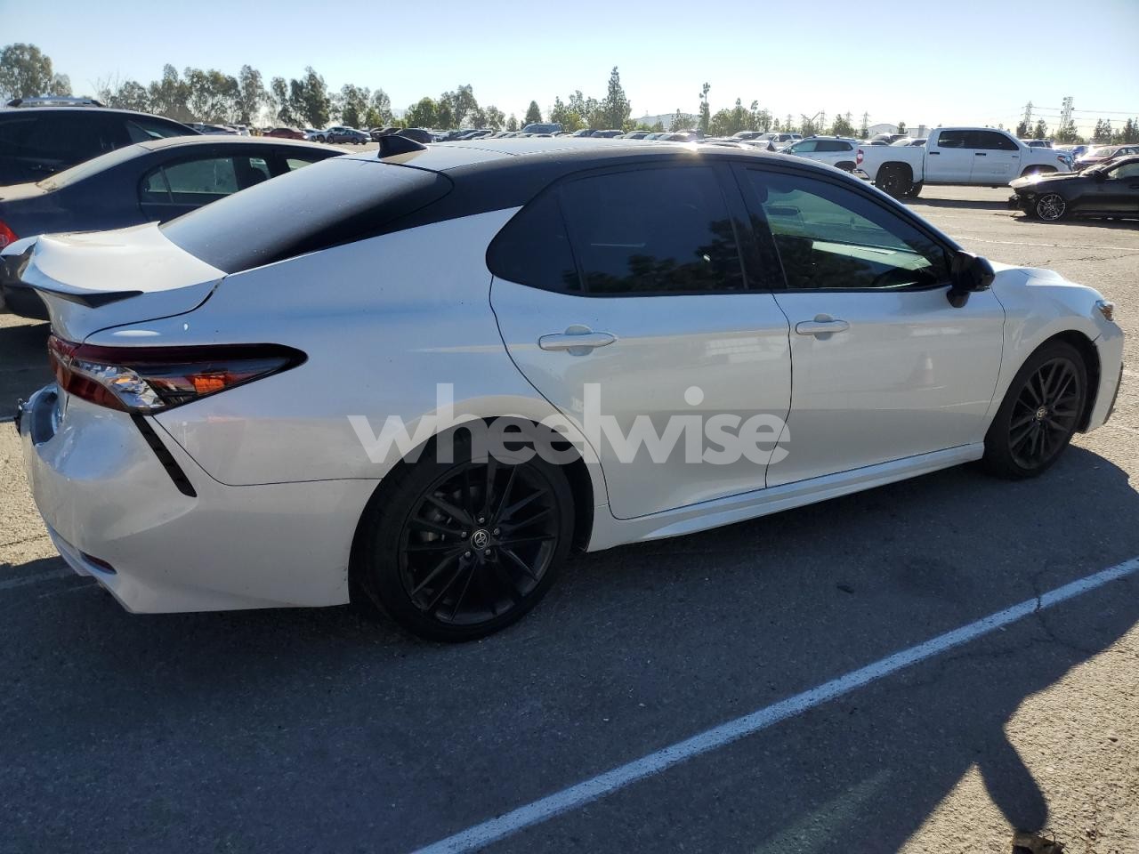 Photo 3 of 2023 TOYOTA CAMRY TRD (VIN 5XYZU3LB7JG517849)