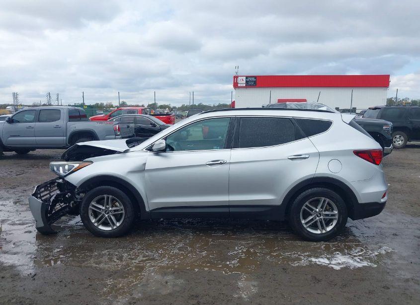 Photo 14 of 2018 Hyundai Santa FE SPORT 2.4L (VIN 5XYZU3LB7JG524719)
