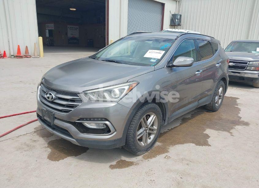 Photo 2 of 2018 Hyundai Santa FE SPORT 2.4L (VIN 5XYZU3LB7JG529287)