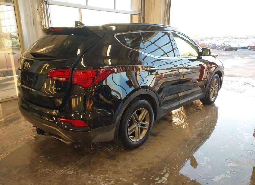 Photo 4 of 2018 Hyundai Santa FE SPORT 2.4L (VIN 5XYZU3LB7JG561138)