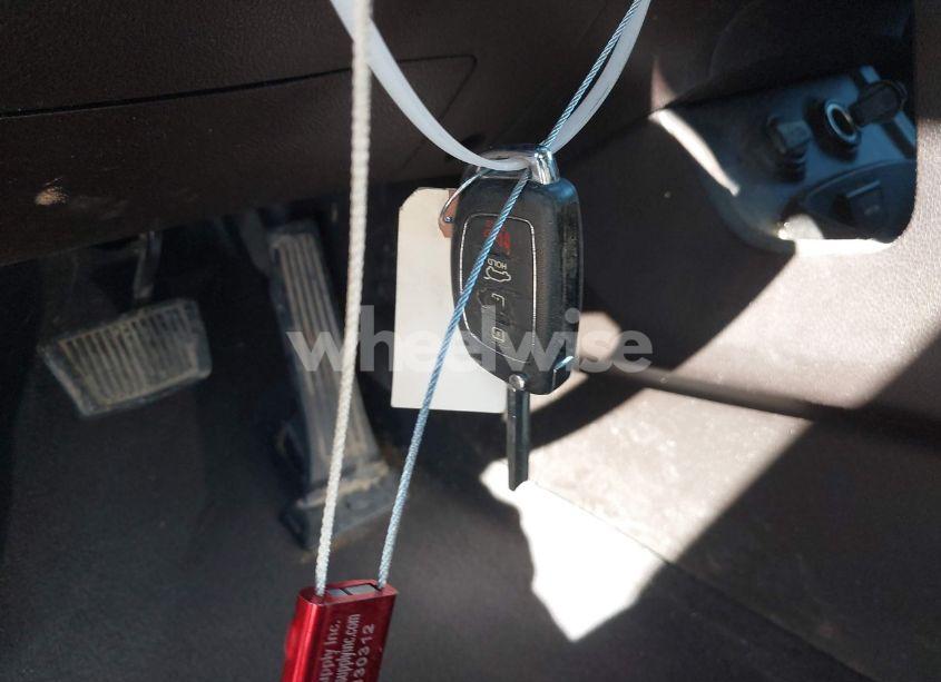 Photo 11 of 2013 Hyundai Santa FE SPORT (VIN 5XYZU3LB8DG004372)