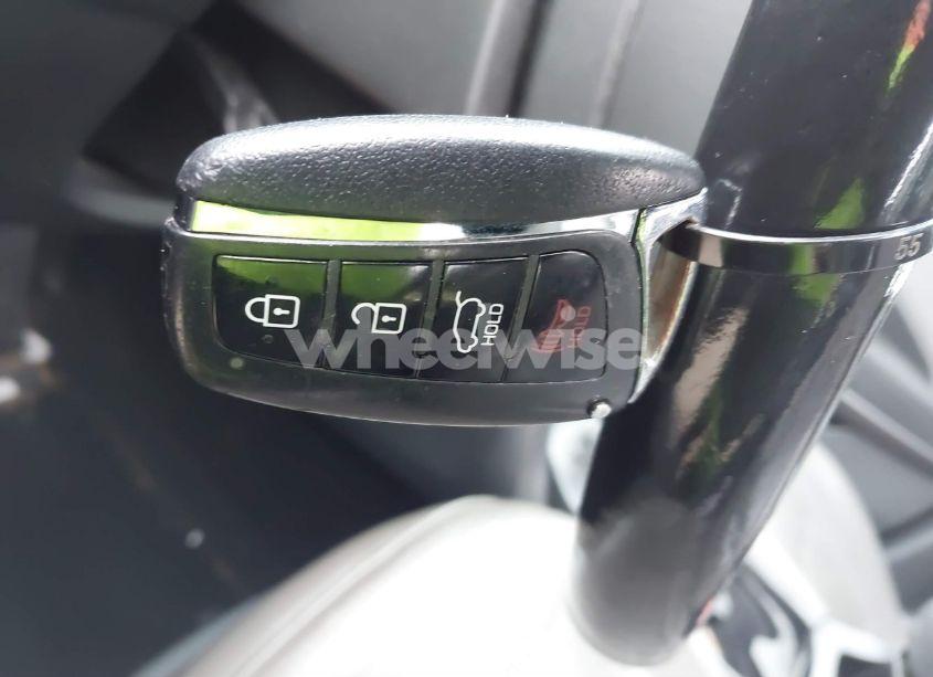 Photo 11 of 2013 Hyundai Santa FE SPORT (VIN 5XYZU3LB8DG014285)