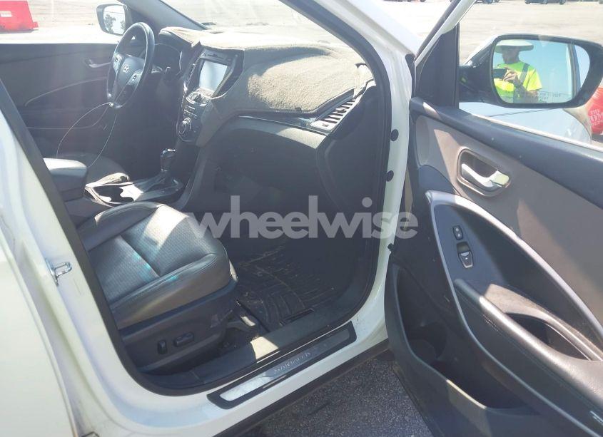 Photo 5 of 2013 Hyundai Santa FE SPORT (VIN 5XYZU3LB8DG087379)