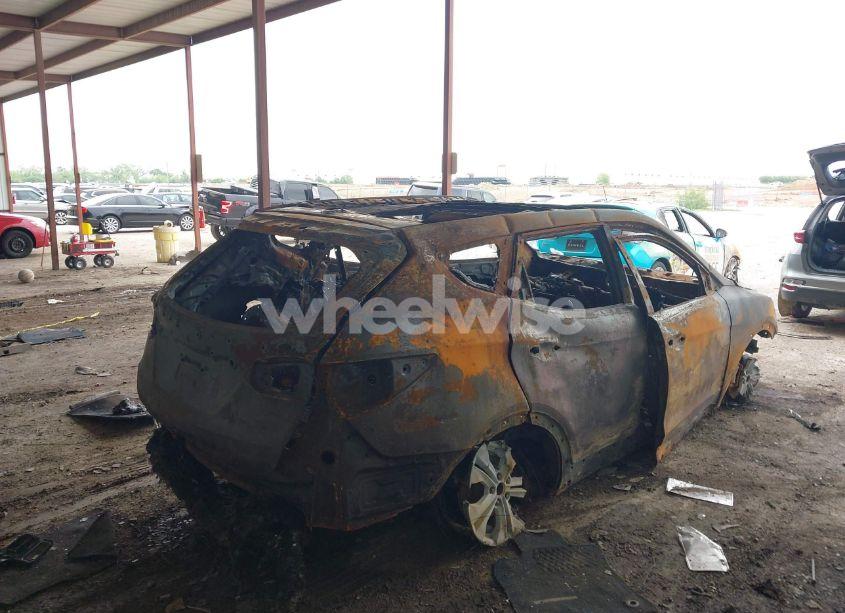 Photo 4 of 2013 Hyundai Santa FE SPORT (VIN 5XYZU3LB8DG114953)