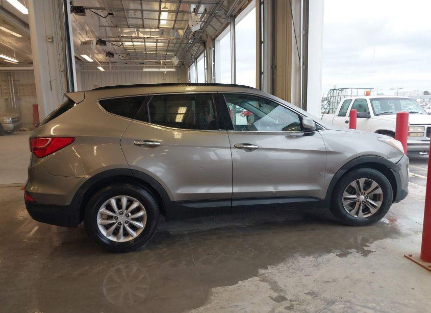 Photo 13 of 2014 Hyundai Santa FE SPORT 2.4L (VIN 5XYZU3LB8EG167086)