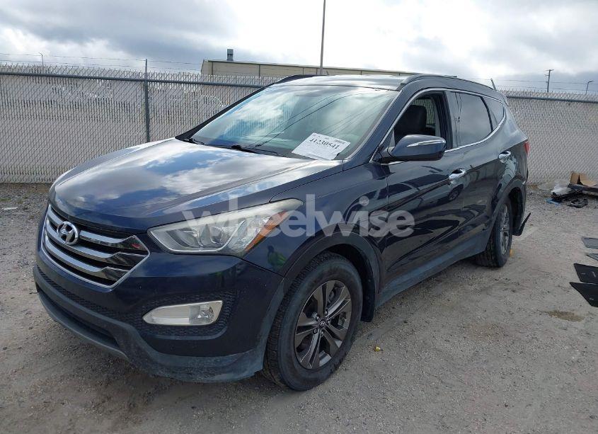 Photo 2 of 2015 Hyundai Santa FE SPORT 2.4L (VIN 5XYZU3LB8FG235808)
