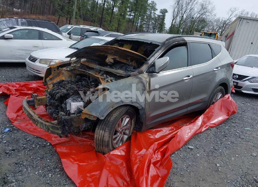 Photo 2 of 2017 Hyundai Santa FE SPORT 2.4L (VIN 5XYZU3LB8HG419004)