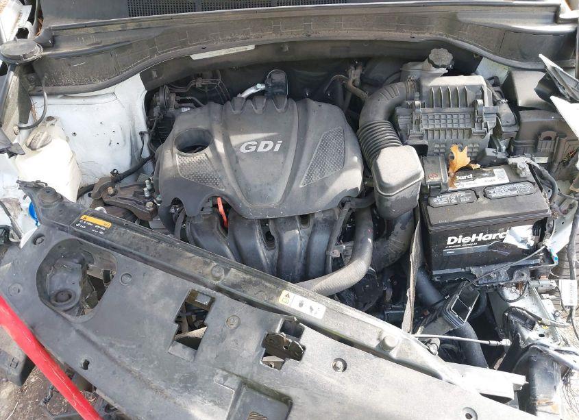 Photo 10 of 2014 Hyundai Santa FE SPORT 2.4L (VIN 5XYZU3LB9EG126305)