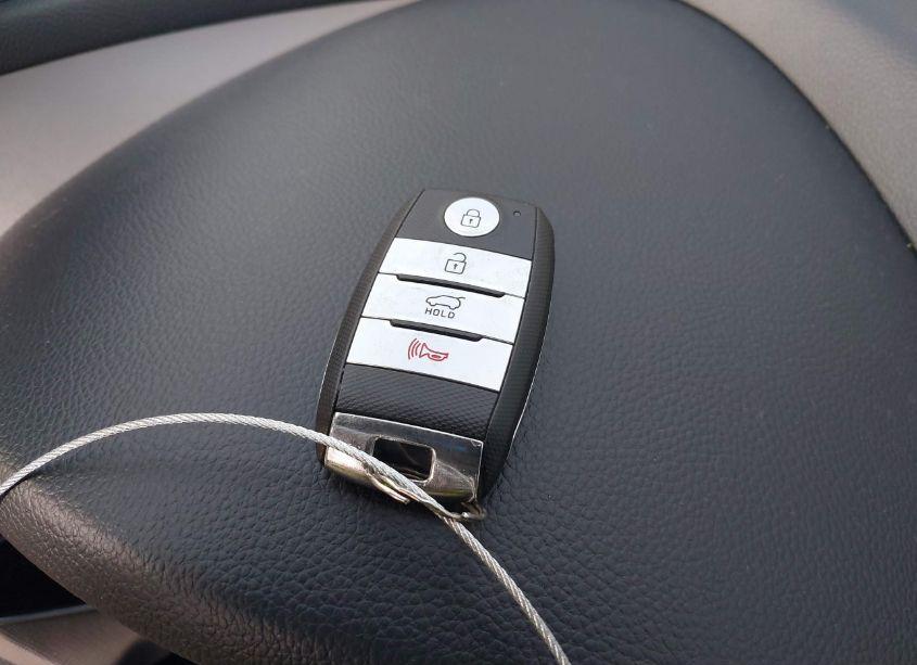 Photo 11 of 2014 Hyundai Santa FE SPORT 2.4L (VIN 5XYZU3LB9EG126305)