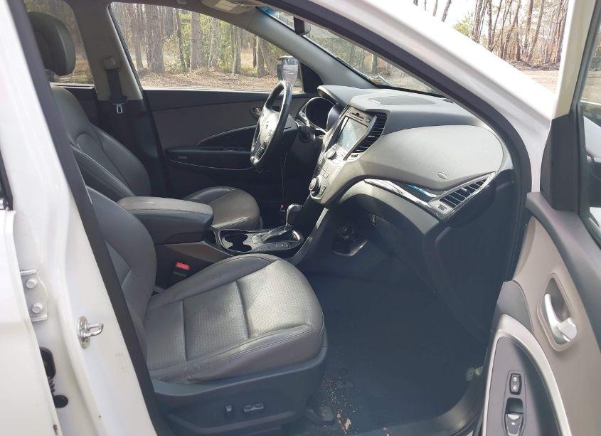 Photo 5 of 2014 Hyundai Santa FE SPORT 2.4L (VIN 5XYZU3LB9EG126305)