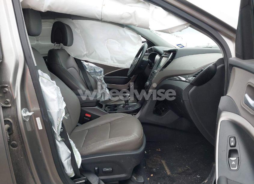 Photo 5 of 2015 Hyundai Santa FE SPORT 2.4L (VIN 5XYZU3LB9FG289599)