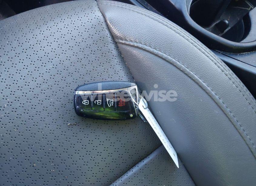 Photo 11 of 2016 Hyundai Santa FE SPORT 2.4L (VIN 5XYZU3LB9GG343033)