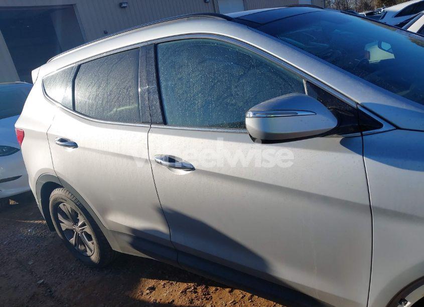 Photo 14 of 2016 Hyundai Santa FE SPORT 2.4L (VIN 5XYZU3LB9GG343033)