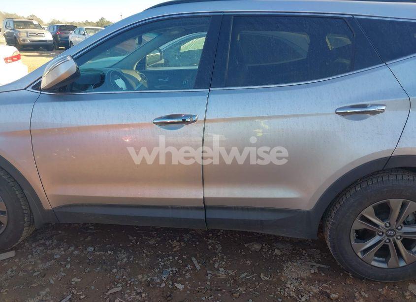 Photo 15 of 2016 Hyundai Santa FE SPORT 2.4L (VIN 5XYZU3LB9GG343033)