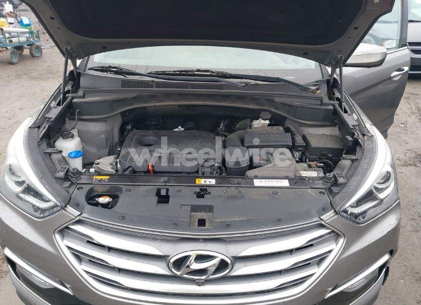 Photo 10 of 2017 Hyundai Santa FE SPORT 2.4L (VIN 5XYZU3LB9HG395831)
