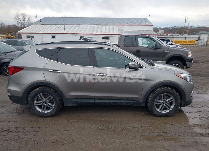Photo 13 of 2017 Hyundai Santa FE SPORT 2.4L (VIN 5XYZU3LB9HG395831)