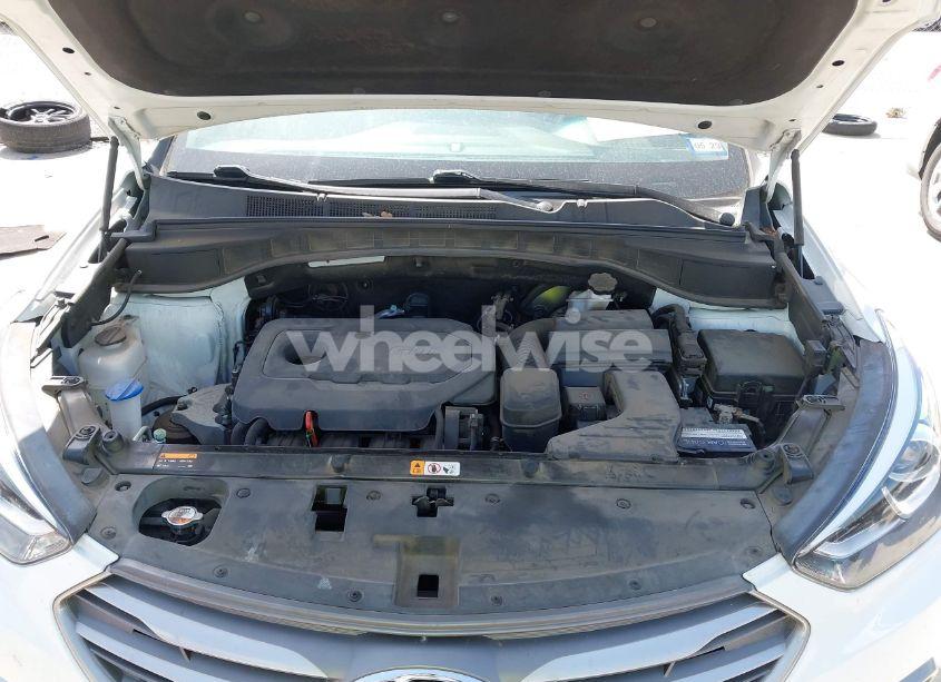 Photo 10 of 2017 Hyundai Santa FE SPORT 2.4L (VIN 5XYZU3LB9HG399166)