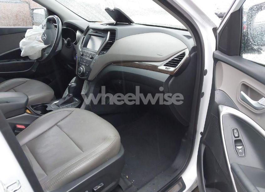 Photo 5 of 2017 Hyundai Santa FE SPORT 2.4L (VIN 5XYZU3LB9HG420954)