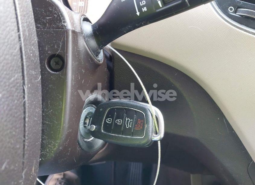 Photo 11 of 2017 Hyundai Santa FE SPORT 2.4L (VIN 5XYZU3LB9HG468485)