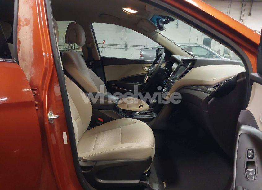 Photo 5 of 2017 Hyundai Santa FE SPORT 2.4L (VIN 5XYZU3LB9HG489109)