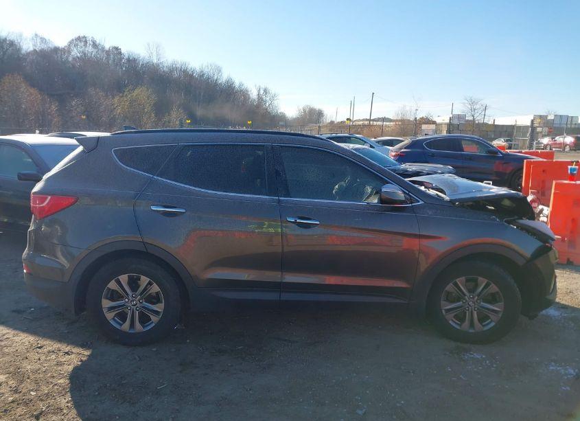 Photo 12 of 2014 Hyundai Santa FE SPORT 2.4L (VIN 5XYZU3LBXEG214649)