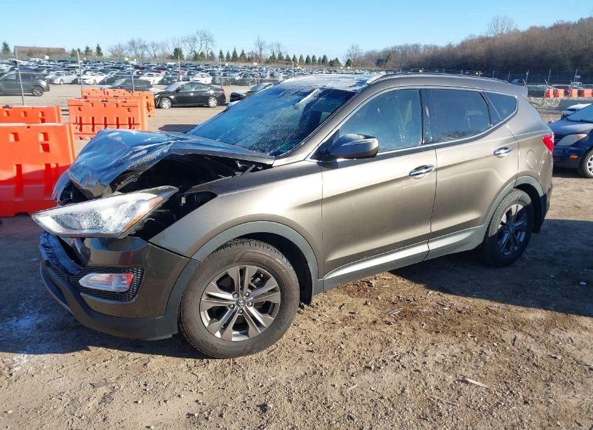 Photo 2 of 2014 Hyundai Santa FE SPORT 2.4L (VIN 5XYZU3LBXEG214649)