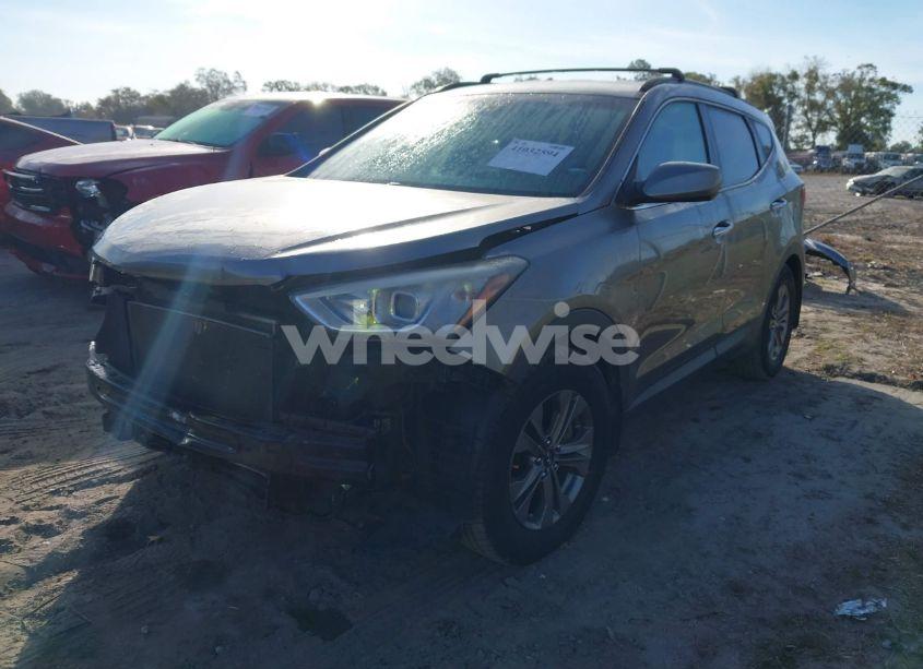 Photo 2 of 2015 Hyundai Santa FE SPORT 2.4L (VIN 5XYZU3LBXFG255445)