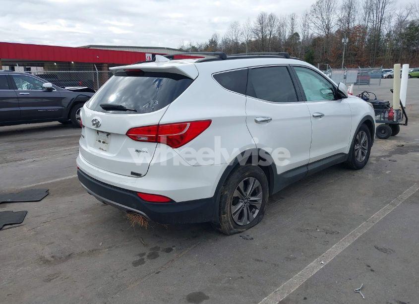 Photo 4 of 2015 Hyundai Santa FE SPORT 2.4L (VIN 5XYZU3LBXFG284752)