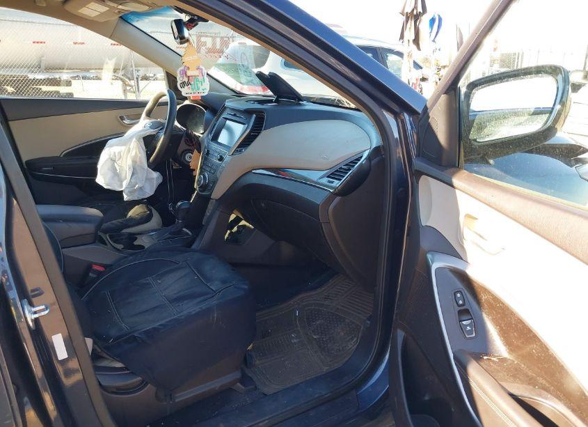 Photo 5 of 2017 Hyundai Santa FE SPORT 2.4L (VIN 5XYZU3LBXHG386152)