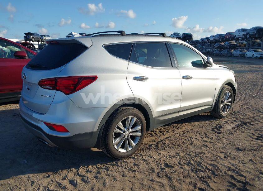 Photo 4 of 2018 Hyundai Santa FE SPORT 2.0T (VIN 5XYZU4LA1JG516466)