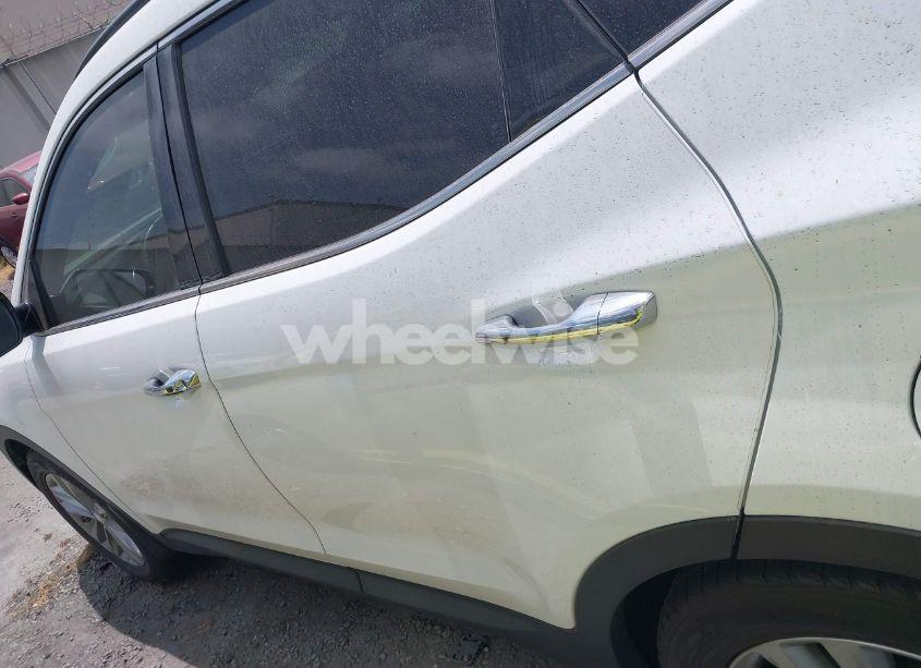 Photo 14 of 2018 Hyundai Santa FE SPORT 2.0T (VIN 5XYZU4LA5JG527311)