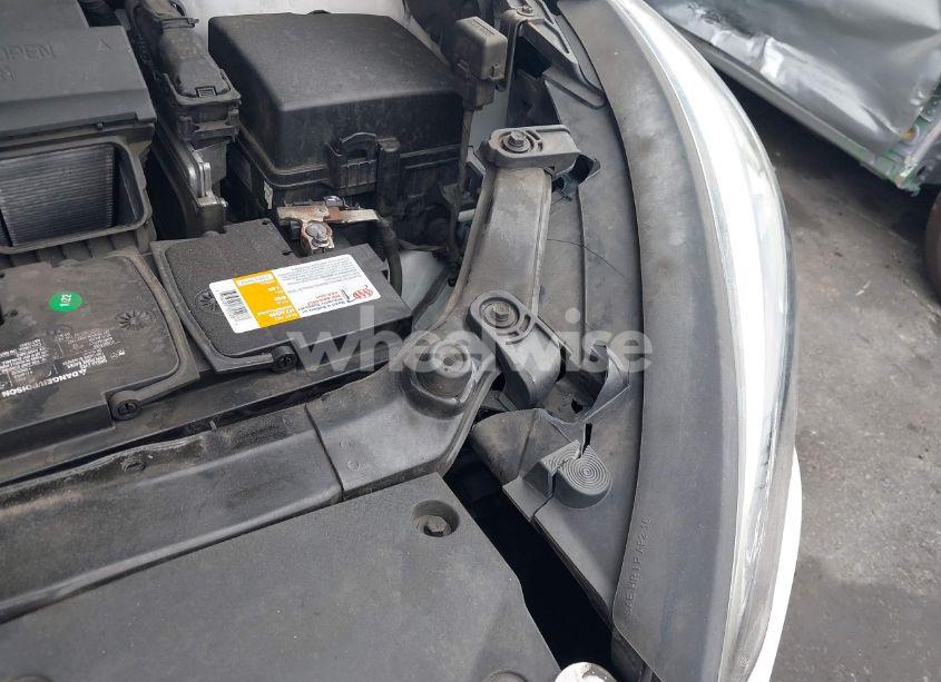 Photo 18 of 2018 Hyundai Santa FE SPORT 2.0T (VIN 5XYZU4LA5JG527311)