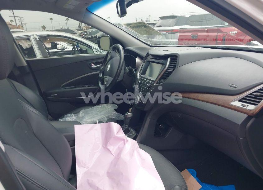 Photo 5 of 2018 Hyundai Santa FE SPORT 2.0T (VIN 5XYZU4LA5JG527311)