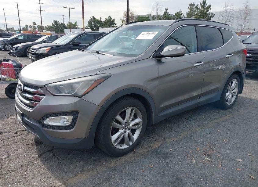 Photo 2 of 2013 Hyundai Santa FE SPORT 2.0T (VIN 5XYZUDLA0DG070430)