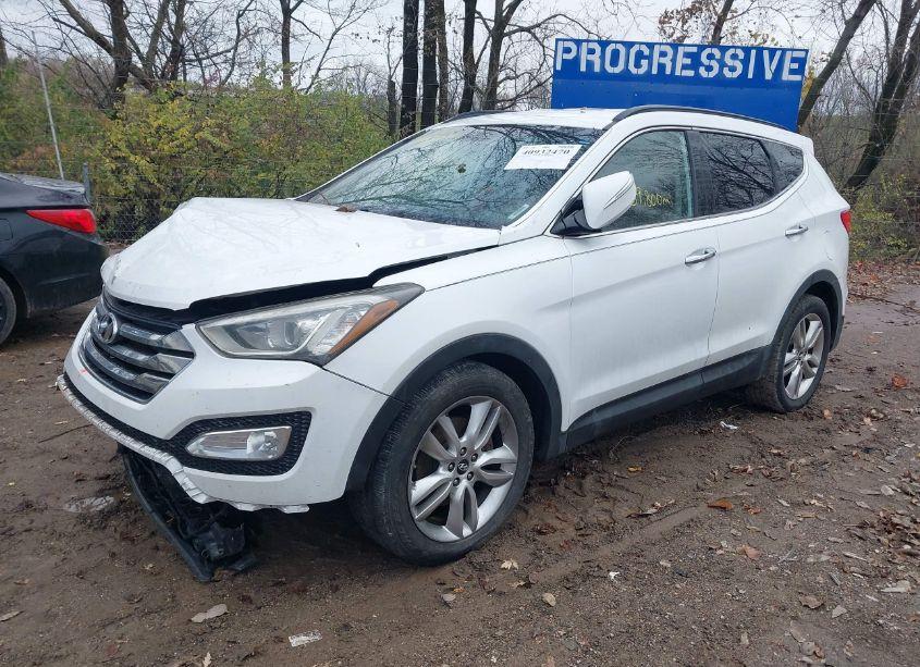 Photo 2 of 2013 Hyundai Santa FE SPORT 2.0T (VIN 5XYZUDLA1DG079797)