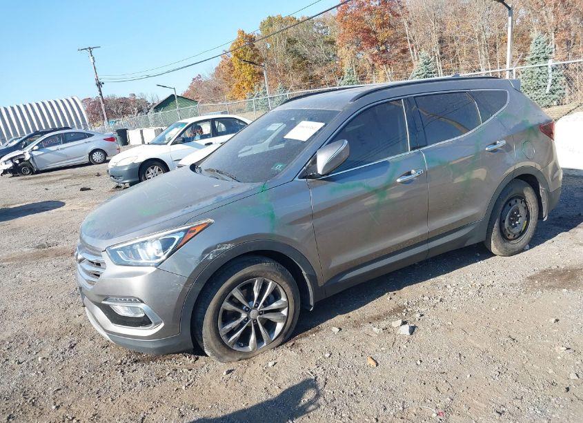 Photo 2 of 2018 Hyundai Santa FE SPORT 2.0T (VIN 5XYZUDLA5JG549437)