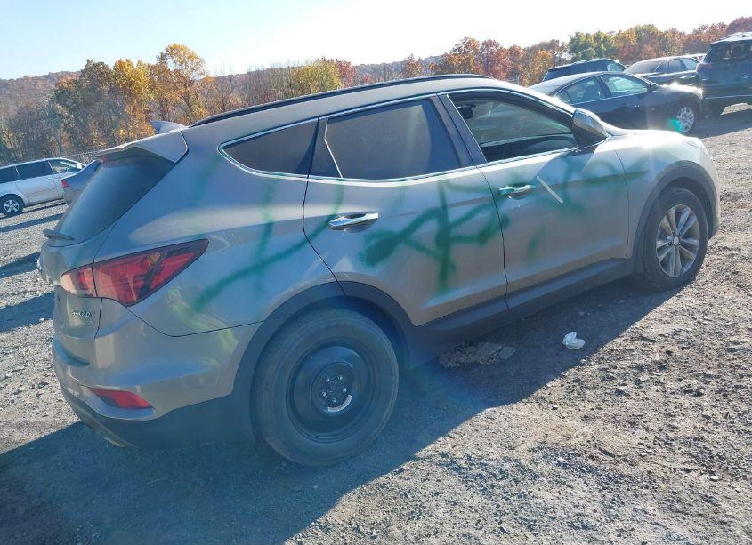 Photo 4 of 2018 Hyundai Santa FE SPORT 2.0T (VIN 5XYZUDLA5JG549437)