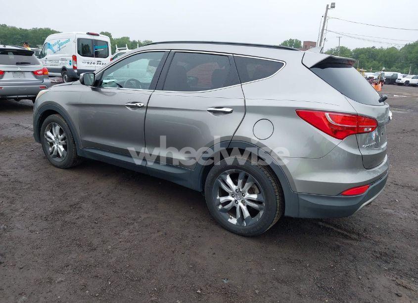 Photo 3 of 2013 Hyundai Santa FE SPORT 2.0T (VIN 5XYZUDLA6DG068374)