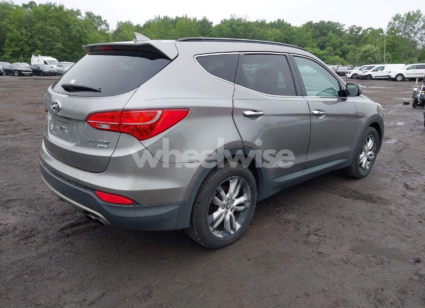 Photo 4 of 2013 Hyundai Santa FE SPORT 2.0T (VIN 5XYZUDLA6DG068374)