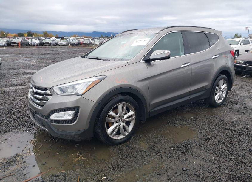 Photo 2 of 2013 Hyundai Santa FE SPORT 2.0T (VIN 5XYZUDLA7DG084972)