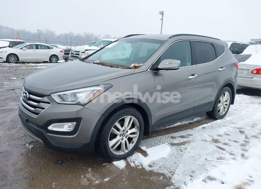 Photo 2 of 2013 Hyundai Santa FE SPORT 2.0T (VIN 5XYZUDLA7DG092361)