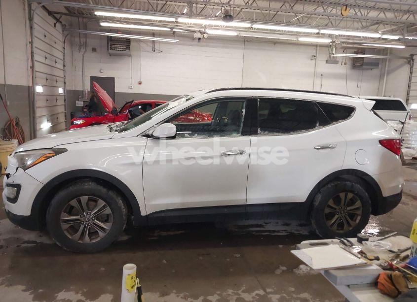 Photo 14 of 2013 Hyundai Santa FE SPORT (VIN 5XYZUDLB0DG010835)