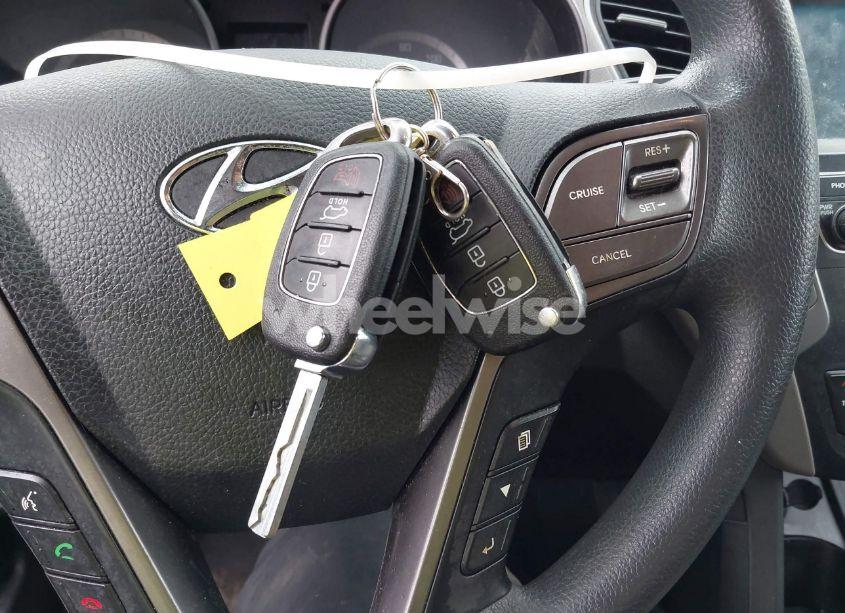 Photo 11 of 2017 Hyundai Santa FE SPORT 2.4L (VIN 5XYZUDLB0HG397831)