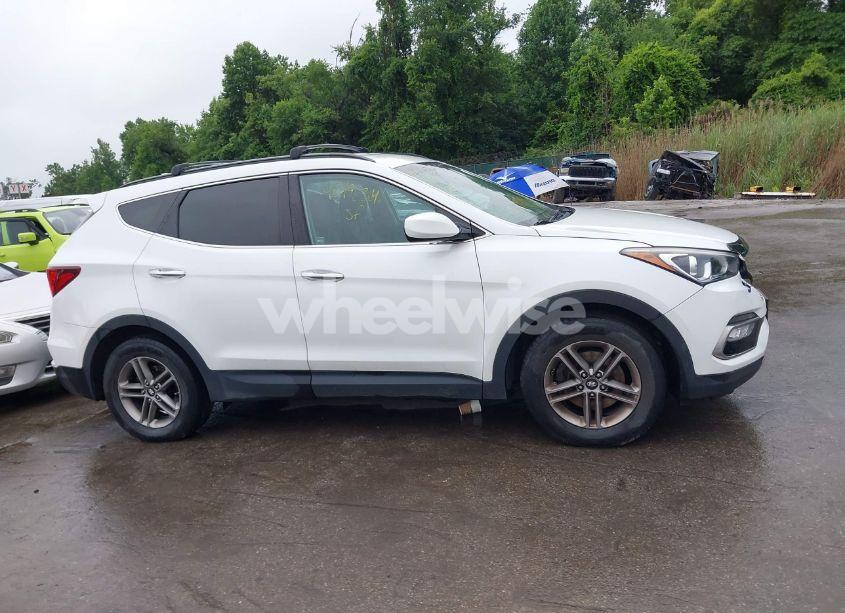 Photo 13 of 2017 Hyundai Santa FE SPORT 2.4L (VIN 5XYZUDLB0HG397831)